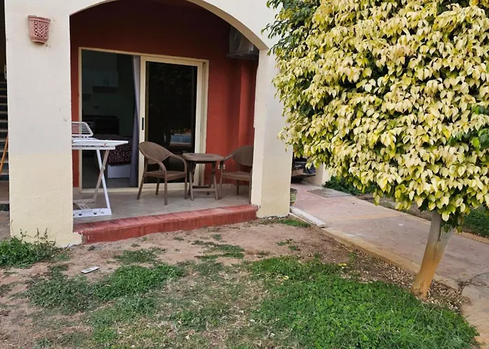 Appartamento Ground Floor Garden & Pool &