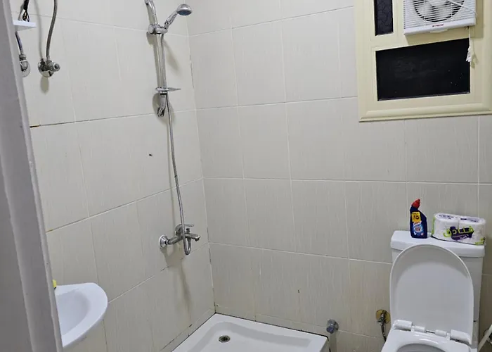 Appartamento Ground Floor Garden & Pool & *