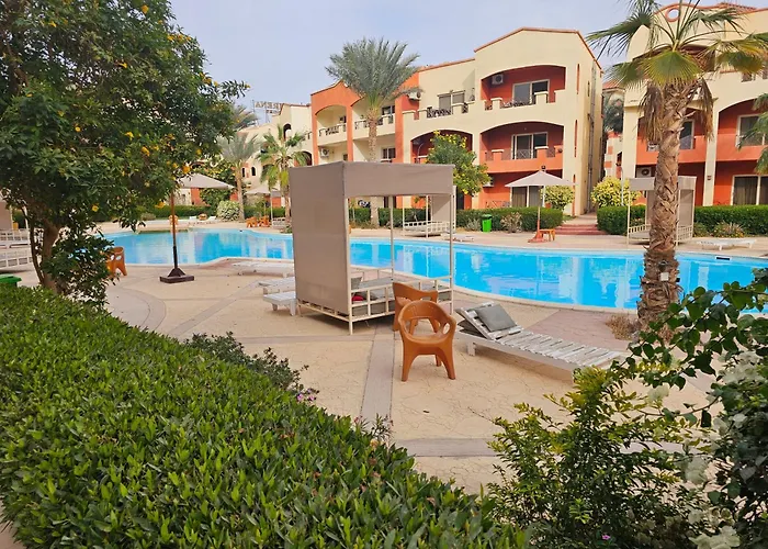 Appartamento Ground Floor Garden & Pool &